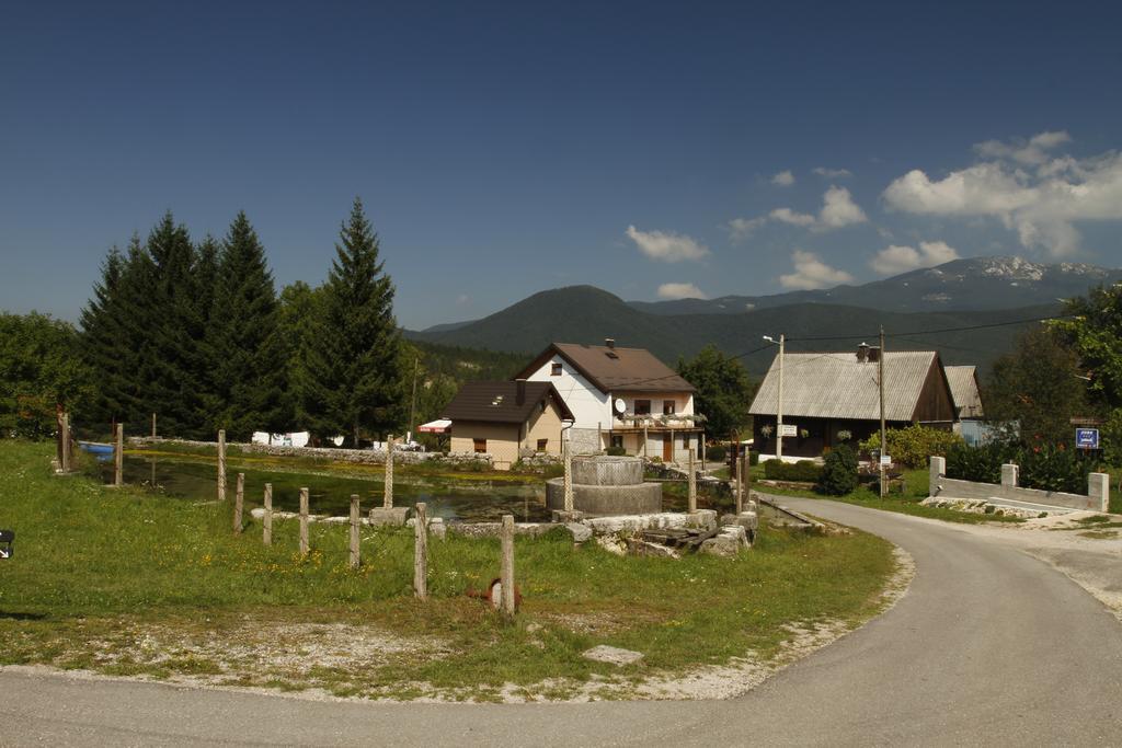 House Drakulic Hotel Korenica Exterior foto